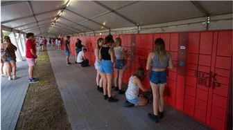 Armadietto portaoggetti per parco acquatico